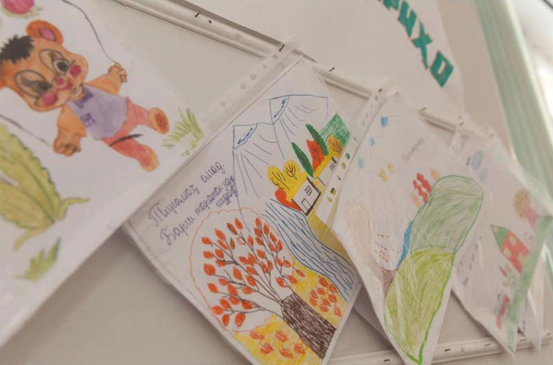 Colorful drawings by Tajik students
